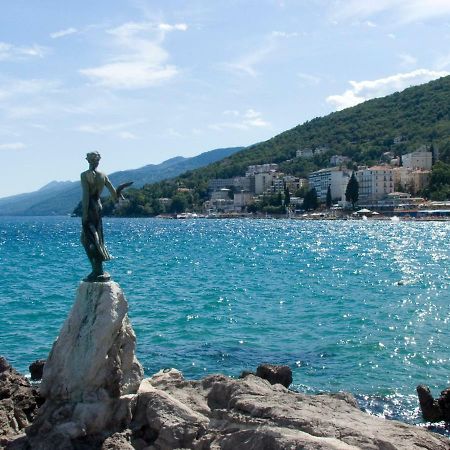Apartments Darinka Opatija Bagian luar foto